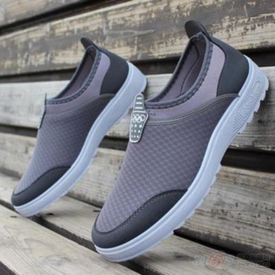 夏季新风尚 透气镂空运动鞋，轻松驾驭徒步休闲生活