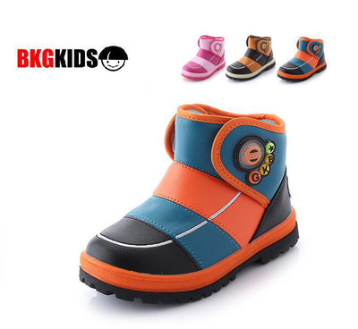 BKG童鞋批发 2013冬季新款韩版潮流儿童运动鞋零售指南