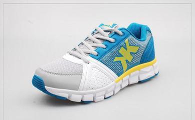 专柜新款凯大男运动鞋 透气舒适的时尚跑鞋之选